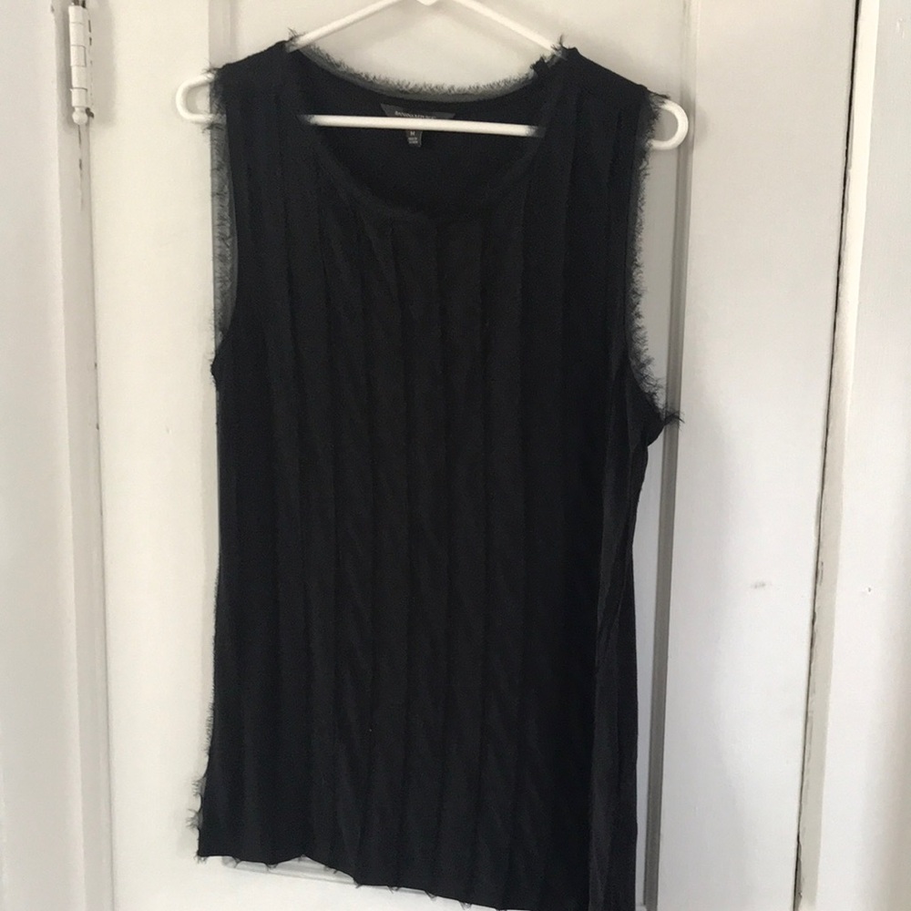 Banana Republic tunic fancy tank top, Size M.
Like new.